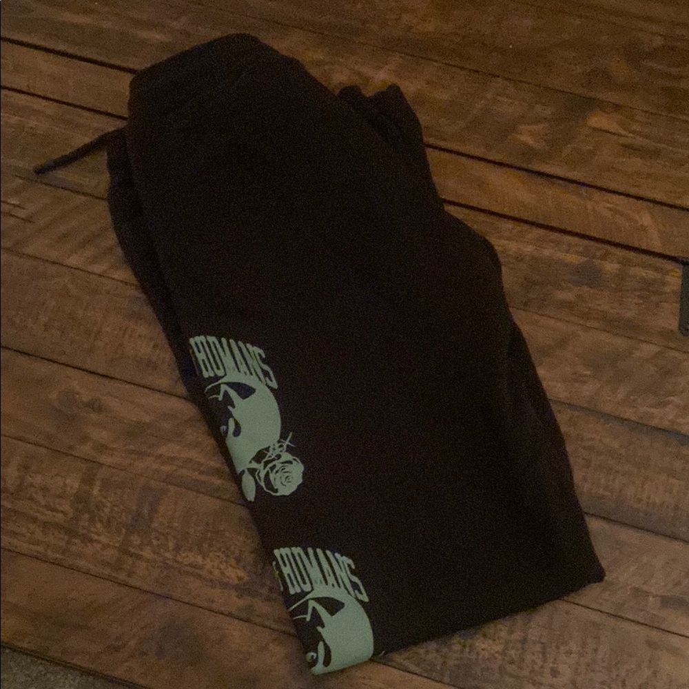 Market Mens XS Black Sweatpants with Graphic Print